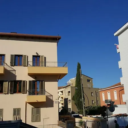 Sardinia Sun Lägenhet *